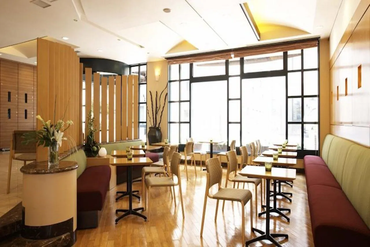 The B Ochanomizu Токио 3*,